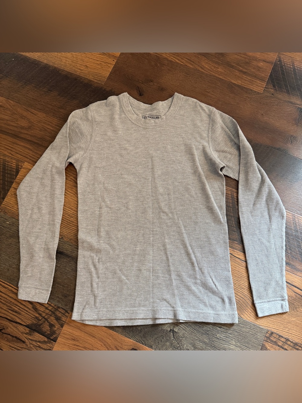 Magellan Outdoors Light Gray Waffle Crew Neck Long Sleeve - Picture 1 of 5
